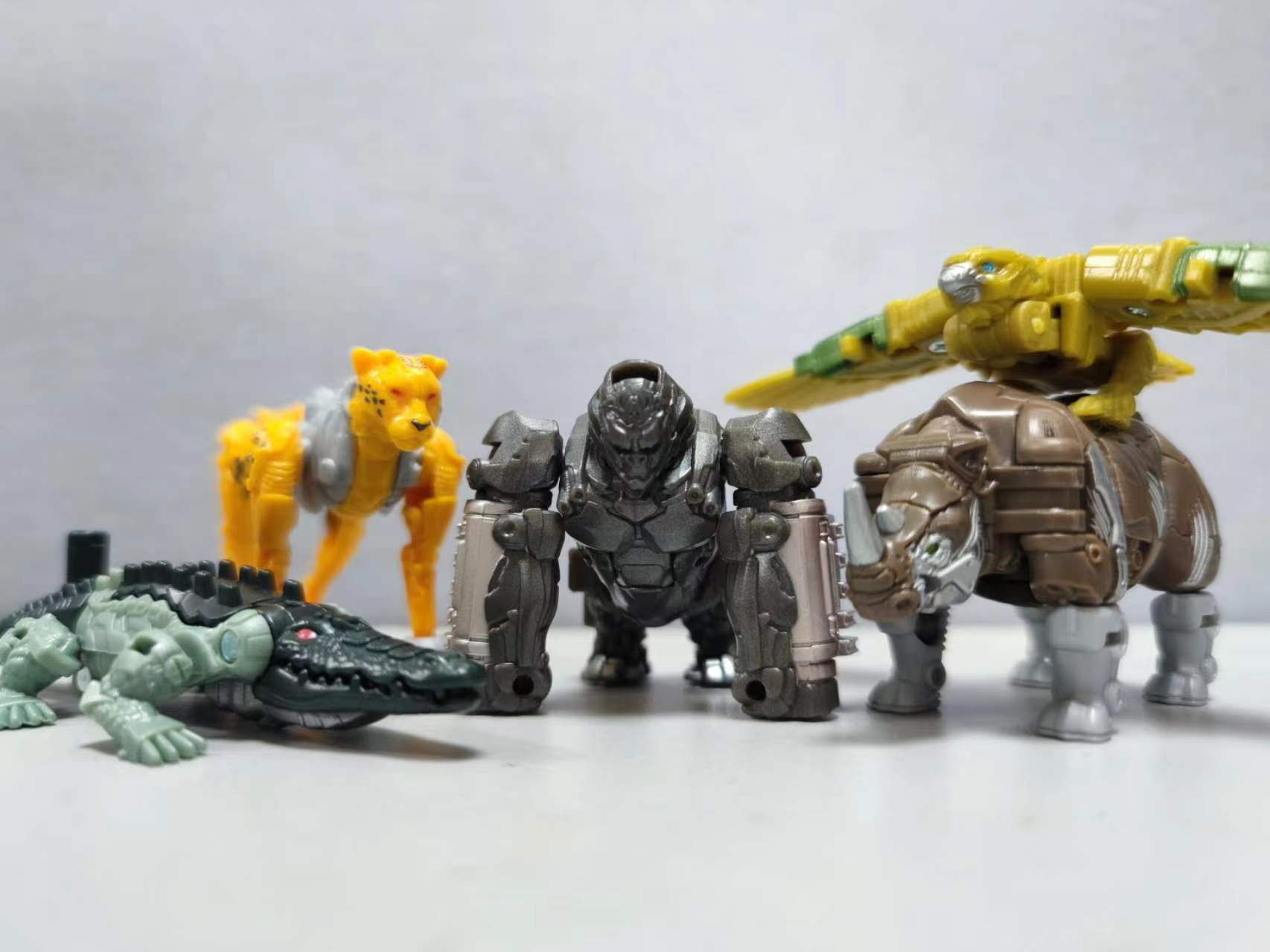 电影七 创意变形 野兽支援-目标战士系列 黄豹&鳄龙&犀牛&猩猩&飞箭