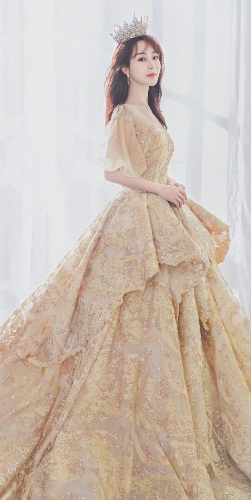 这是杨杨紫图片96