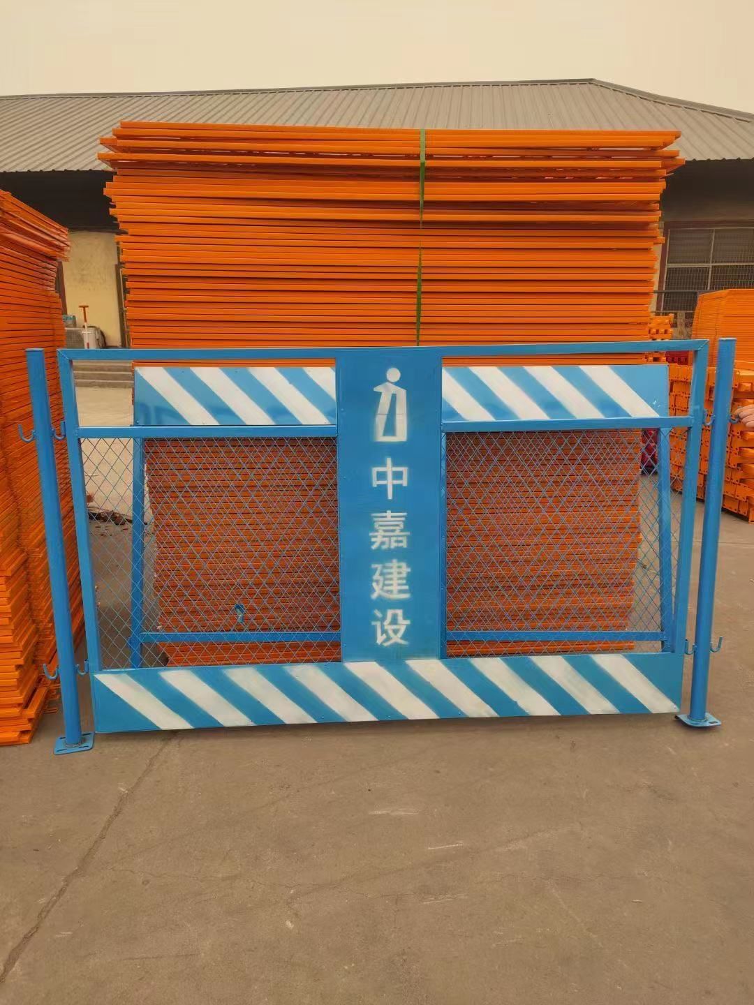 高强度深基坑防护栏杆:保护人员安全,防止意外事故发生