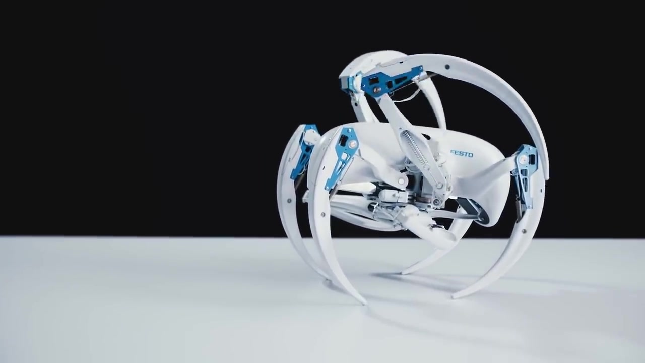 费斯托机器人公司制造的5个具有人工智能的仿生机器人