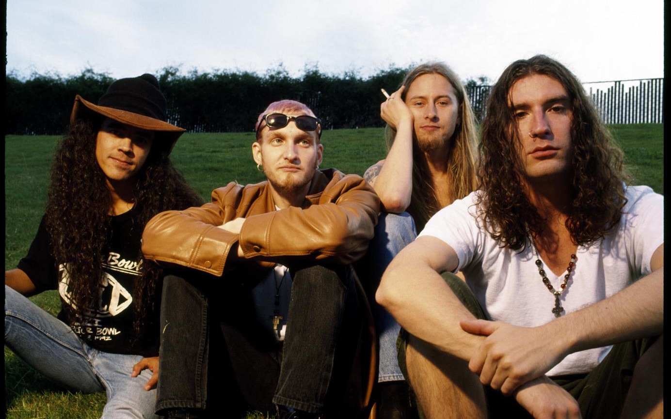 中字熟肉aliceinchains爱丽丝囚徒纪录片maninthebox粉丝自制part1