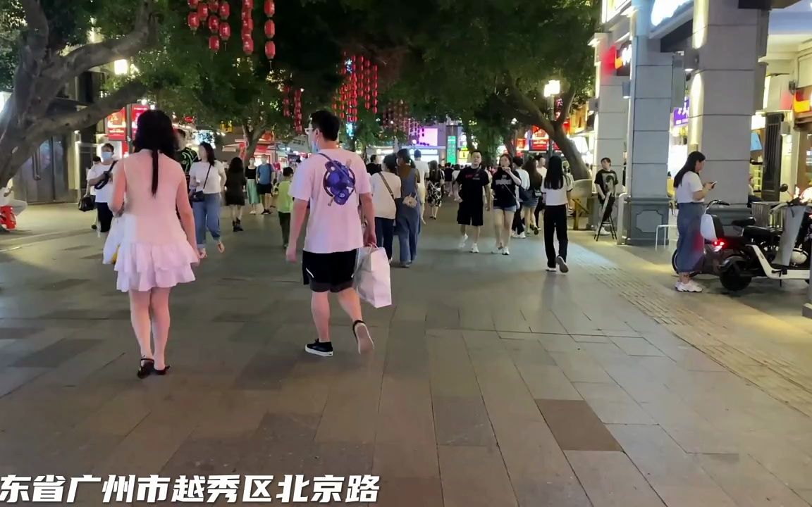 [图]街拍广州北京路步行街 各地美女云集 #街拍 #路人视角