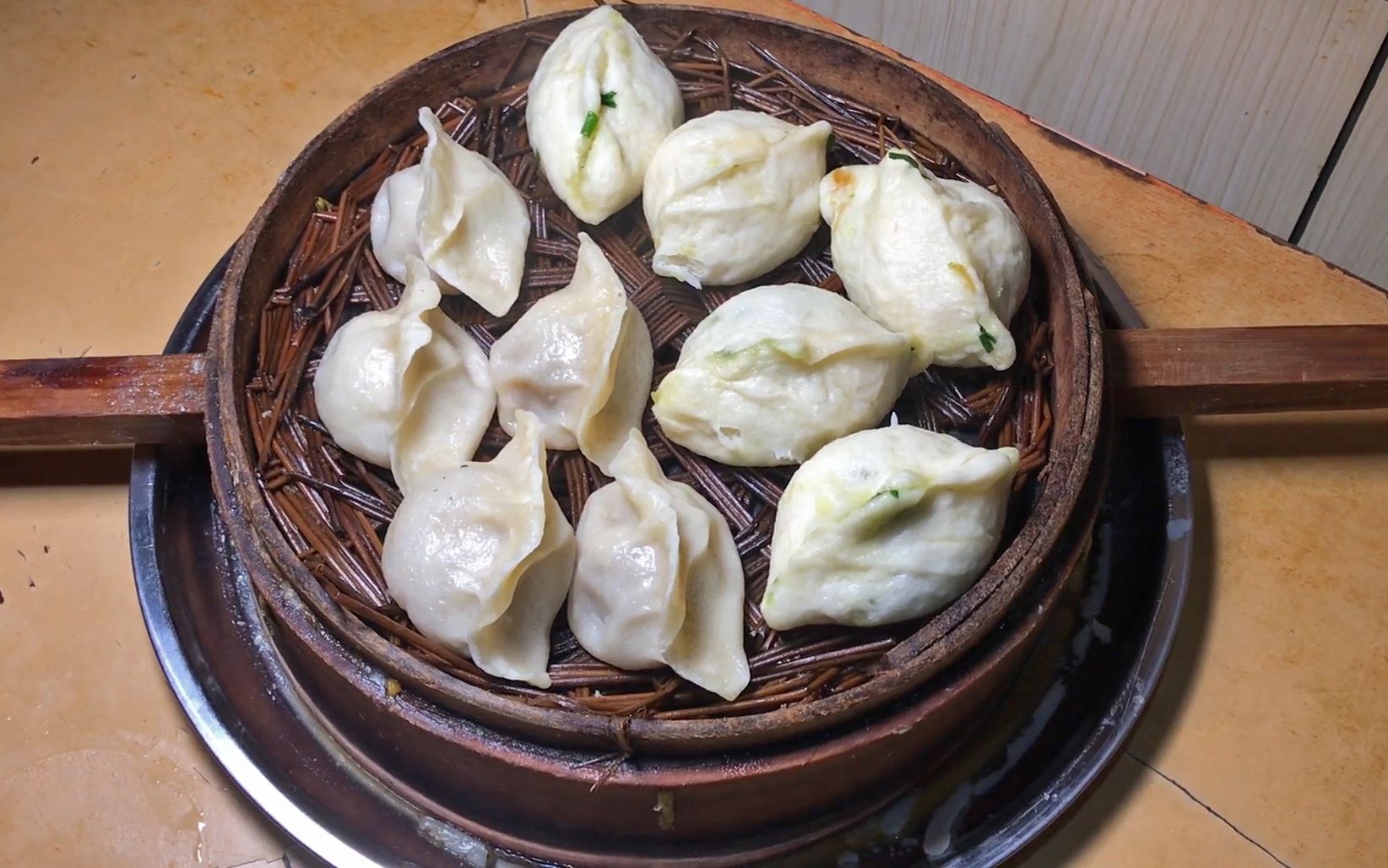 在保定开了100年的白运章包子,到底哪家最正宗?你知道吗?