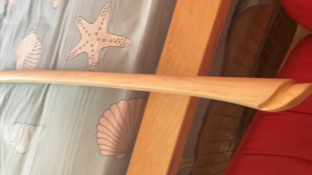 中学小伙徒手自制英格兰长弓,拉满估计得有百八十磅