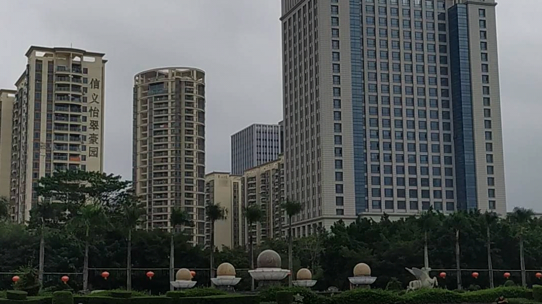 东莞长安镇长安中心广场.