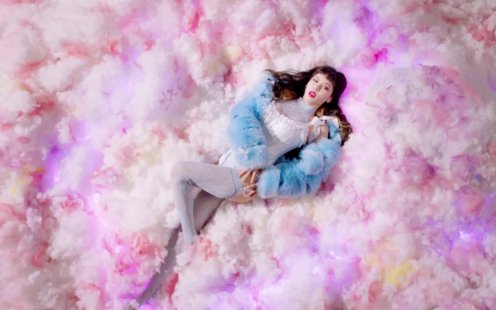 金泫雅最新回归主打曲imnotcoolmv预告二会不会精彩的部分全都预告