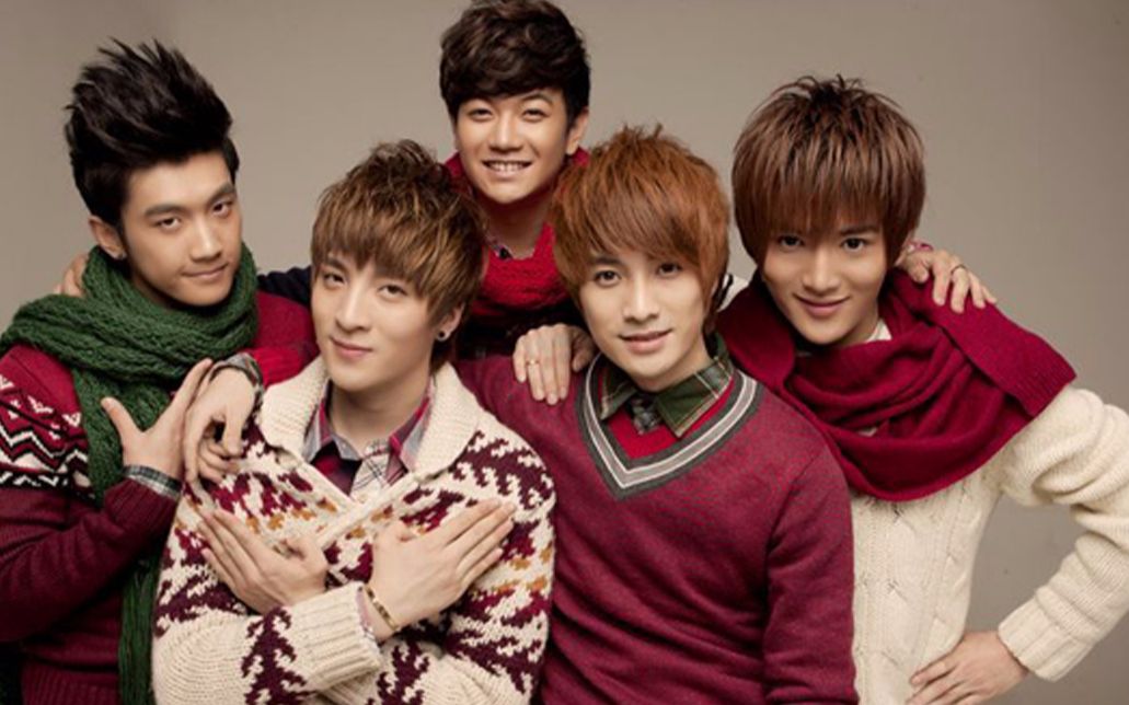 0086男团献唱《一定》, 让我们不由自主的想起小时候_高清