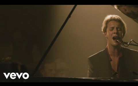 [图]【Tom Odell】 - True Colours 单曲MV