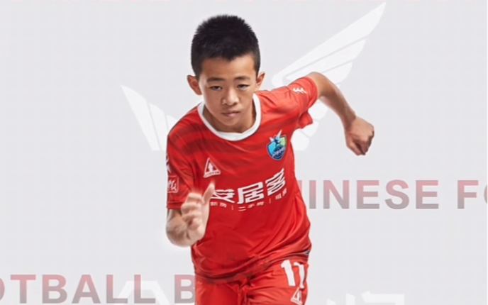 邝兆镭签名球衣创造历史,销售突破2000件!