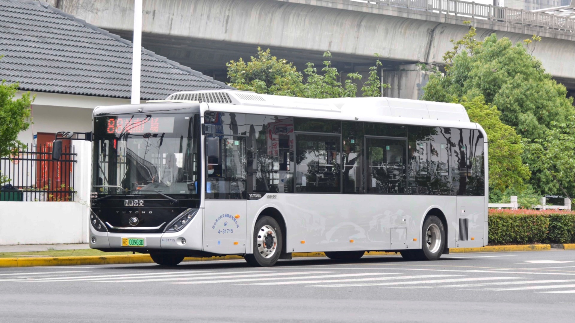 苏州昆山公交昆山4路宇通zk6106bevg5e运行实录(苏e00775d)