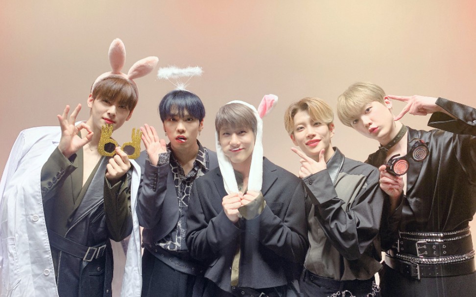 astro迷你六辑blueflame活动期间各种饭拍视频小合集