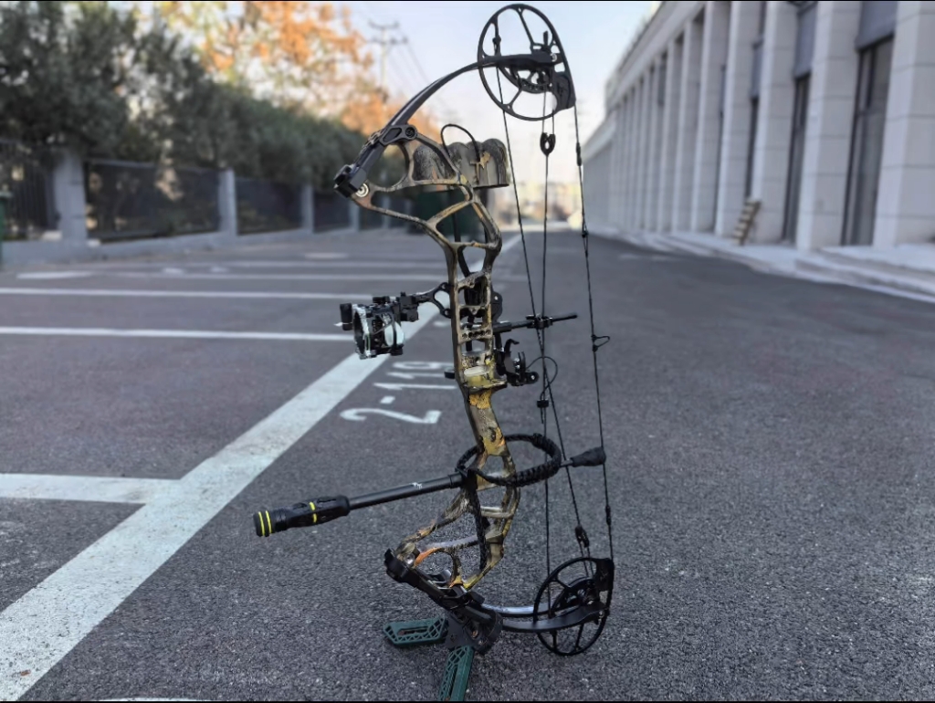 顶点敏锐复合弓森林迷彩色实拍