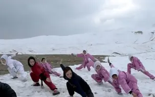 谁说女子不如男！阿富汗女孩雪山上苦练中国武术