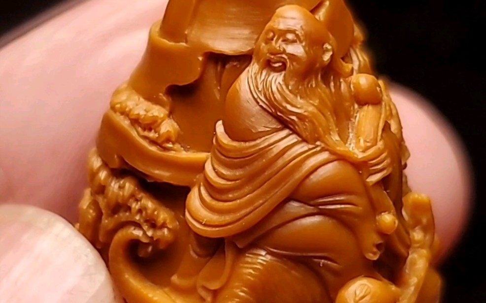 老子出关,清净自然,意境深远,工韵俱佳 #老子出关 #文玩 #橄榄核雕