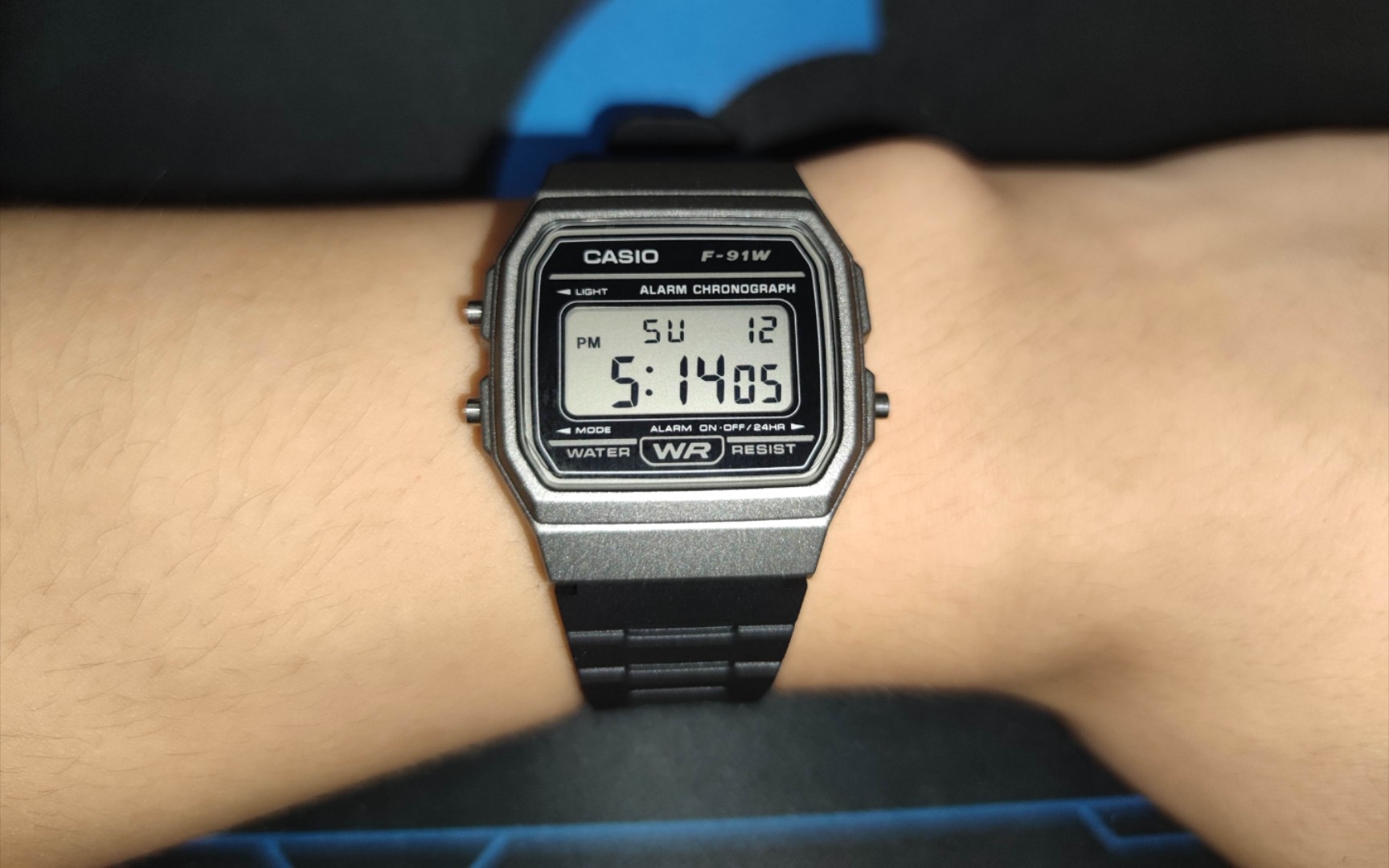 卡西欧F91W沉浸式开箱(casio F91WM1B)银白哔哩哔哩bilibili