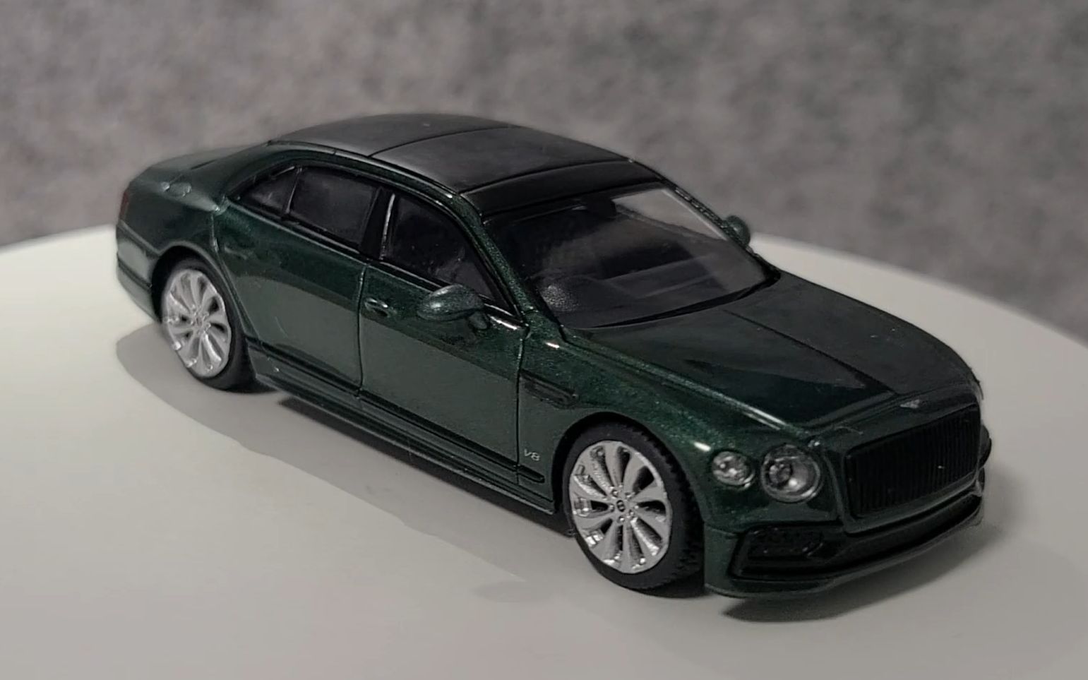 minigt 64比例 宾利 飞驰 模型