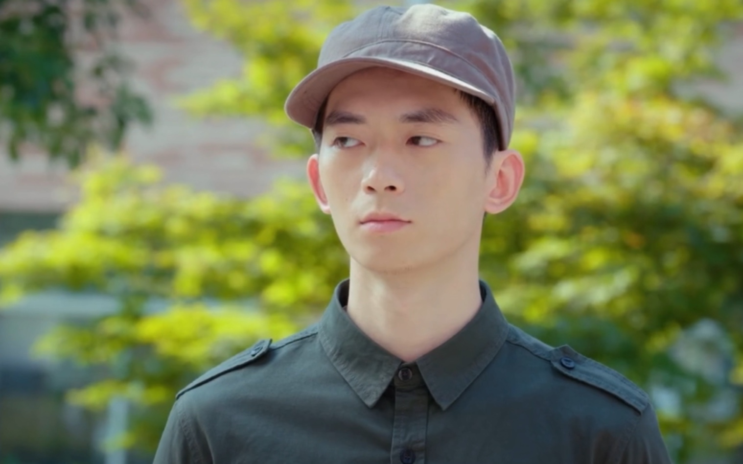 一起同过窗之爱翻白眼的教官【任逸帆你随机加十个】