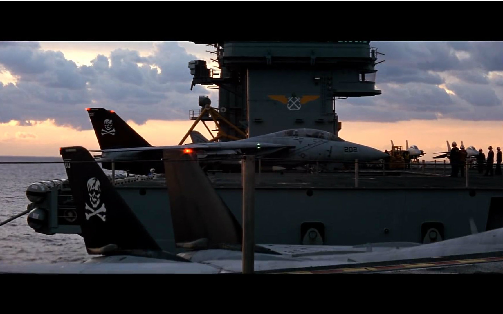 美国电影最高危机中的f14战斗机