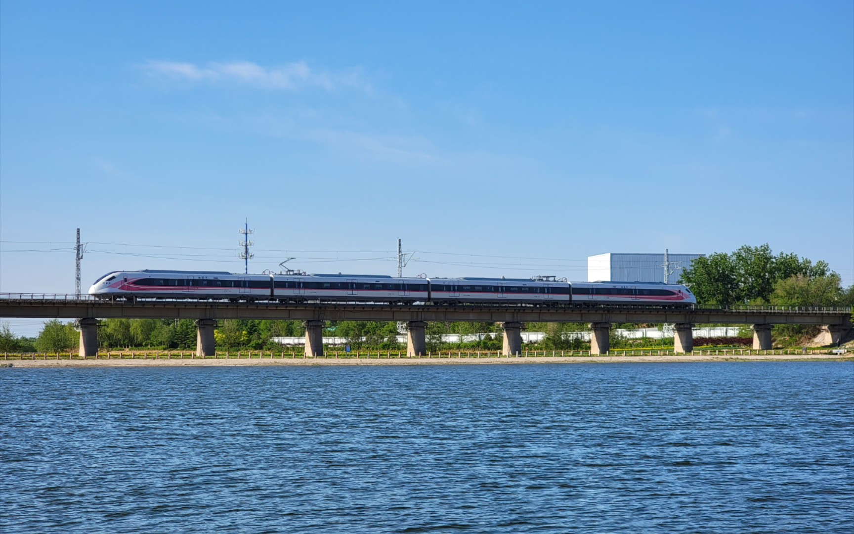 【降弓运行61联控语音】京通线s502次列车区间降弓运行