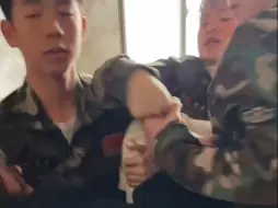 爱人tv之叛逆少女不服管教被教官抓回去狠狠的爱，最羡慕教官的一集