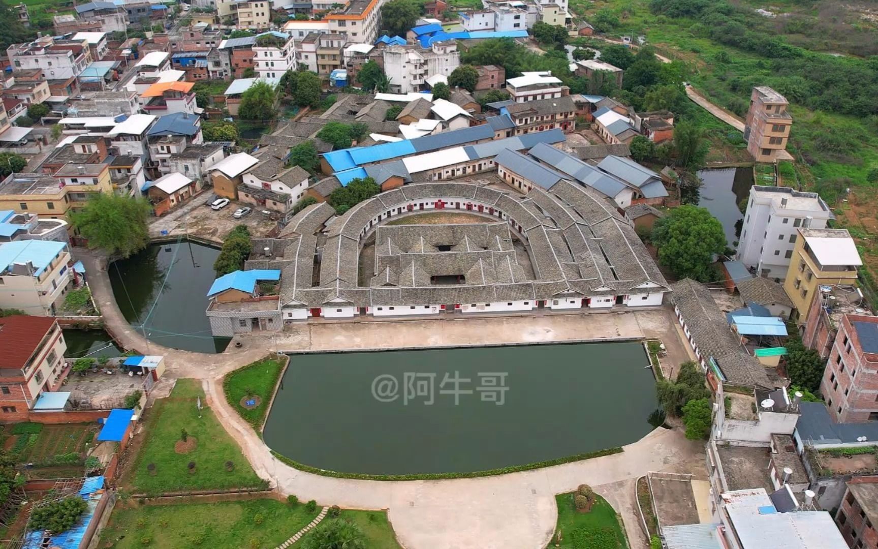 [图]只有这人杰地灵的地方才能出这人才，这就是原广东省省长的祖屋