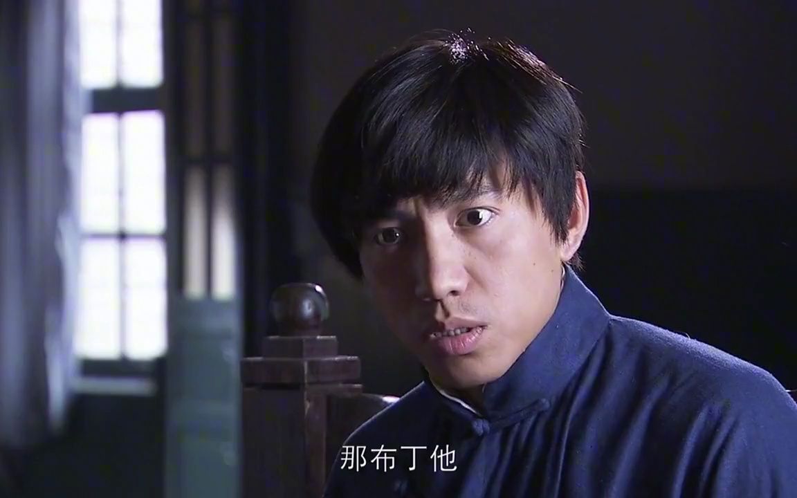 青铜匕首:多哥下决心要走,不料冯野说个名字,他立马答应留下来