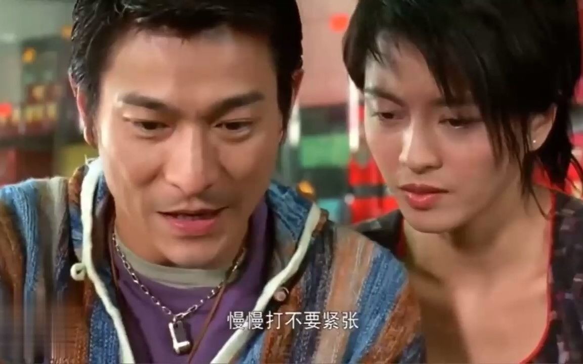 麻将侠华仔打啥牌都放炮没想到女友直接打出六万下家被气炸