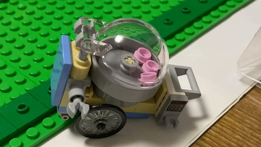 【乐高】10261大型过山车之棉花糖小推车拼装完成啦,大伞罩居然遇到