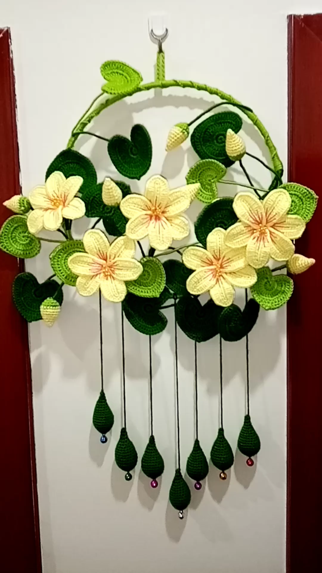 【钩针编织】【钩针墙饰】油桐花挂件成品欣赏 各种颜色做出来都很