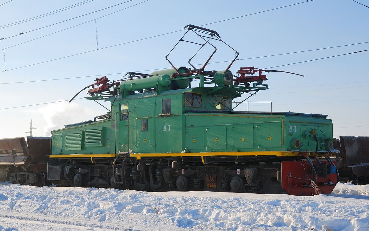 搬运视频世界铁路小鳄鱼el2型电力机车你见过吗