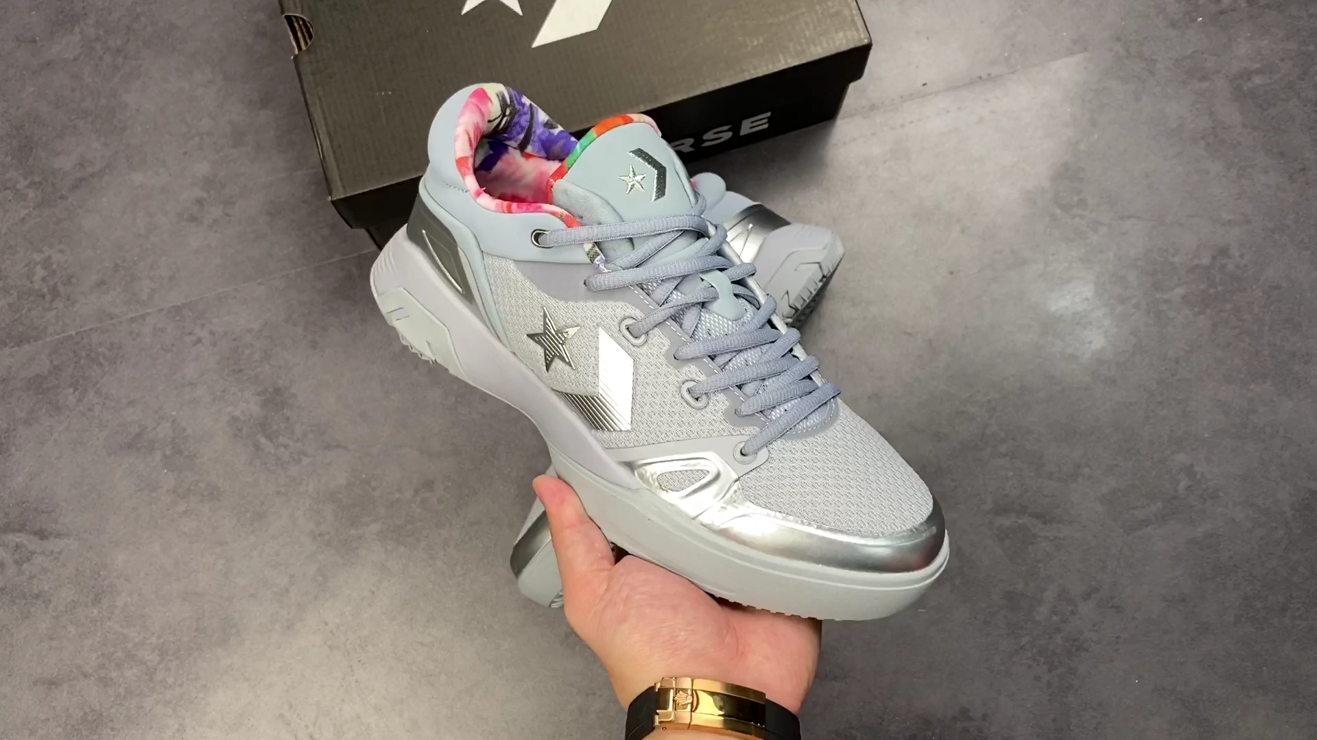 converseg4hyperswarm炫彩银匡威实战篮球鞋