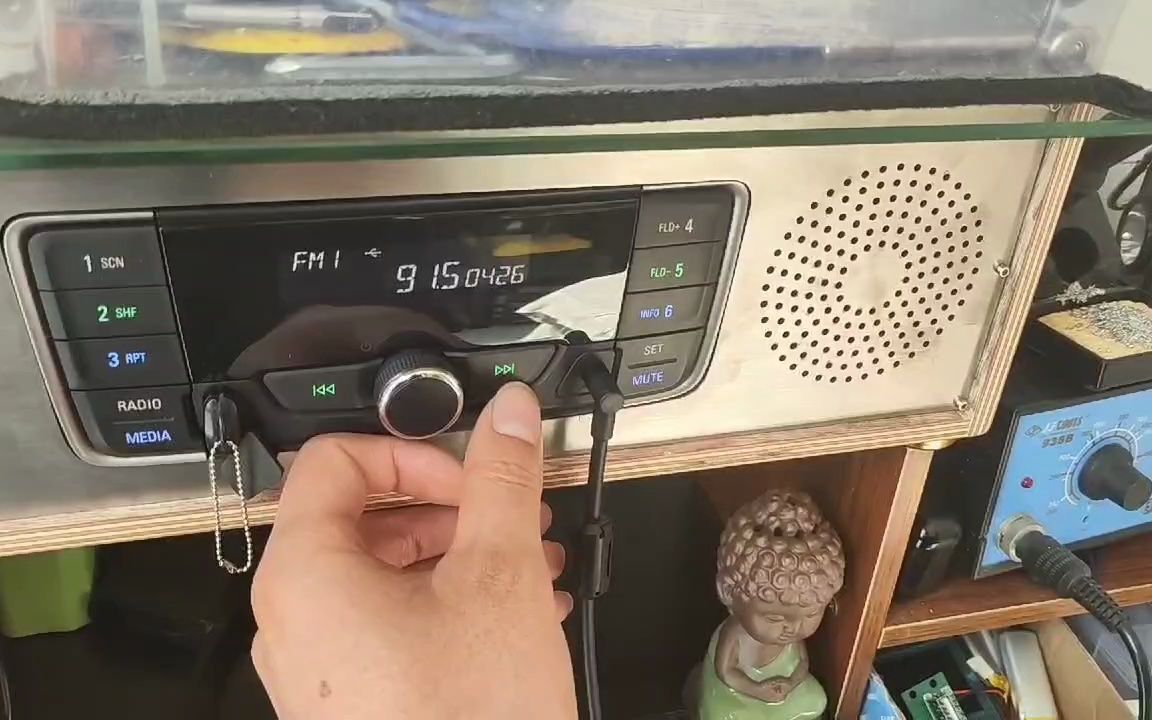 英朗车载收音机改家用台式音响,调频灵敏度非常不友好台太多了,实在是