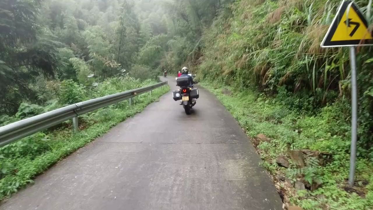 [图]龙窖山去淋雨