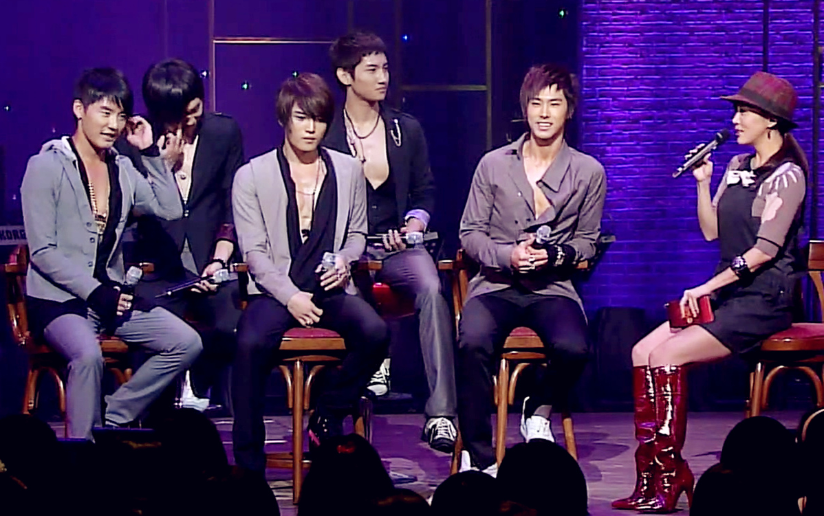 超清全场东方神起mirotic访谈loveintheice你我的歌曲相信hug等2008年