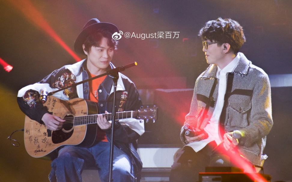 毛桃cp我们之间的回忆全部都小心的收集