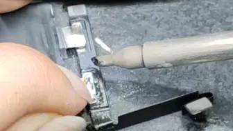 [手工]使用电烙铁移植手机电芯