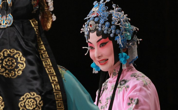 【程派传人】程四代 赵欢演绎京剧《春闺梦》"沙场"选场_哔哩哔哩