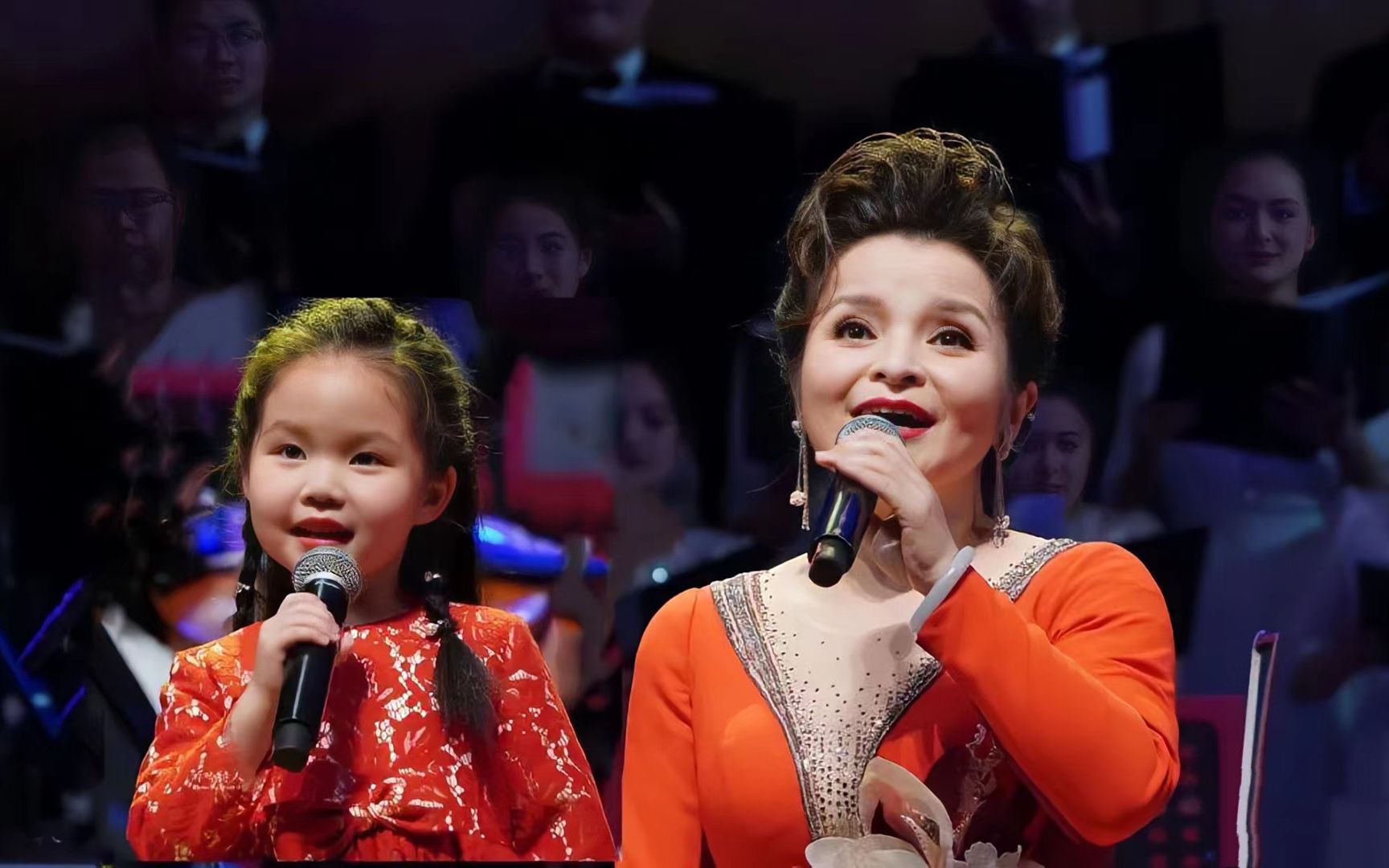 吴碧霞女儿唱歌多好听?母女同台献唱《天之大》,一开口惊艳全场