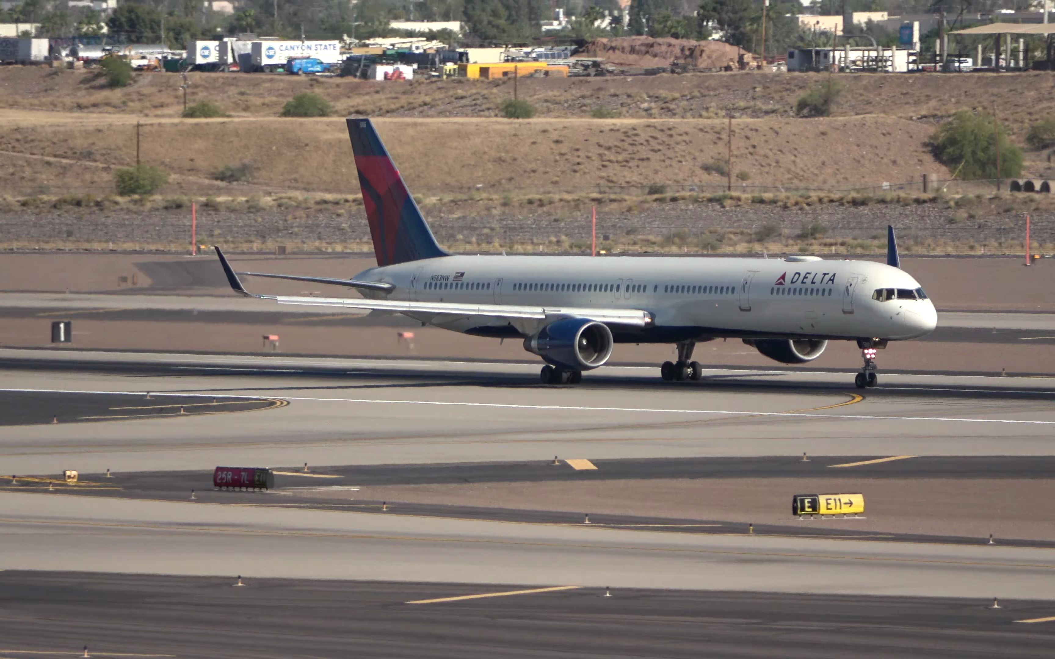 dc10777等起降菲尼克斯天港国际机场4k