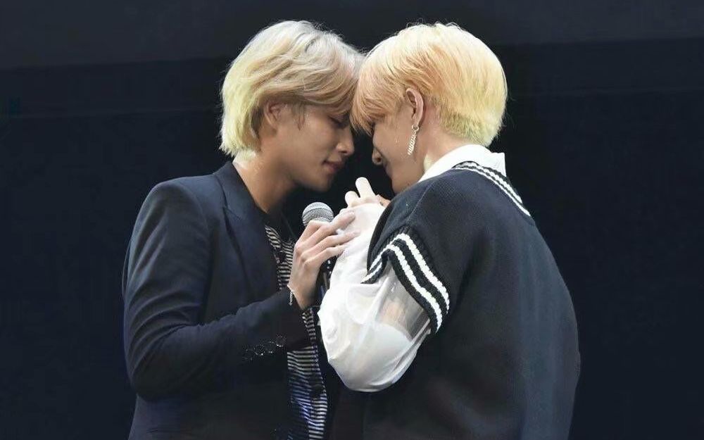 【astro】(队内cp)可能是喜欢吧(大哥line)(甜向)_哔哩哔哩 (゜-゜)つ