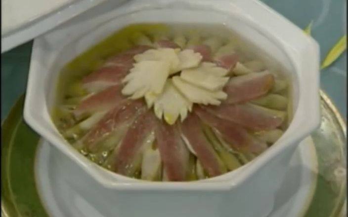 徽菜47集:火腿炖鞭笋