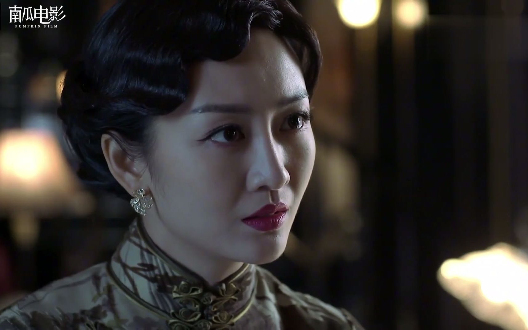 【伪装者】明楼酒后吐真言,竟要汪曼春干了明台,汪曼春顿时懵了