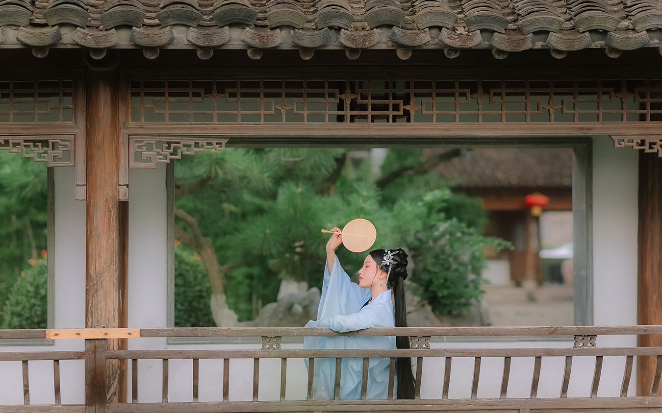 活动  客片赏--庭院深深 汉服mv古风摄影