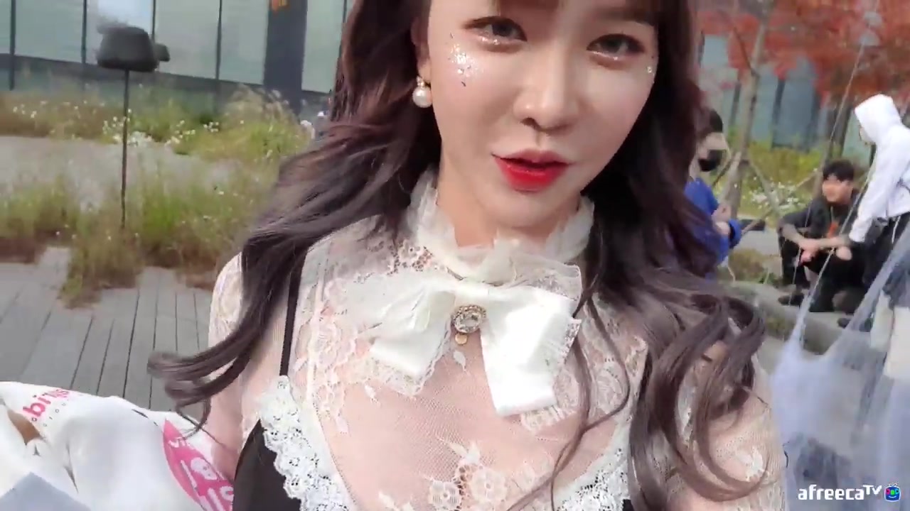 韩国女主播冬天bjwinter在街上摆摊