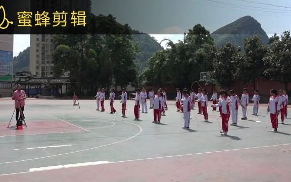 [图]优质课-花样跳绳-绳舞飞扬