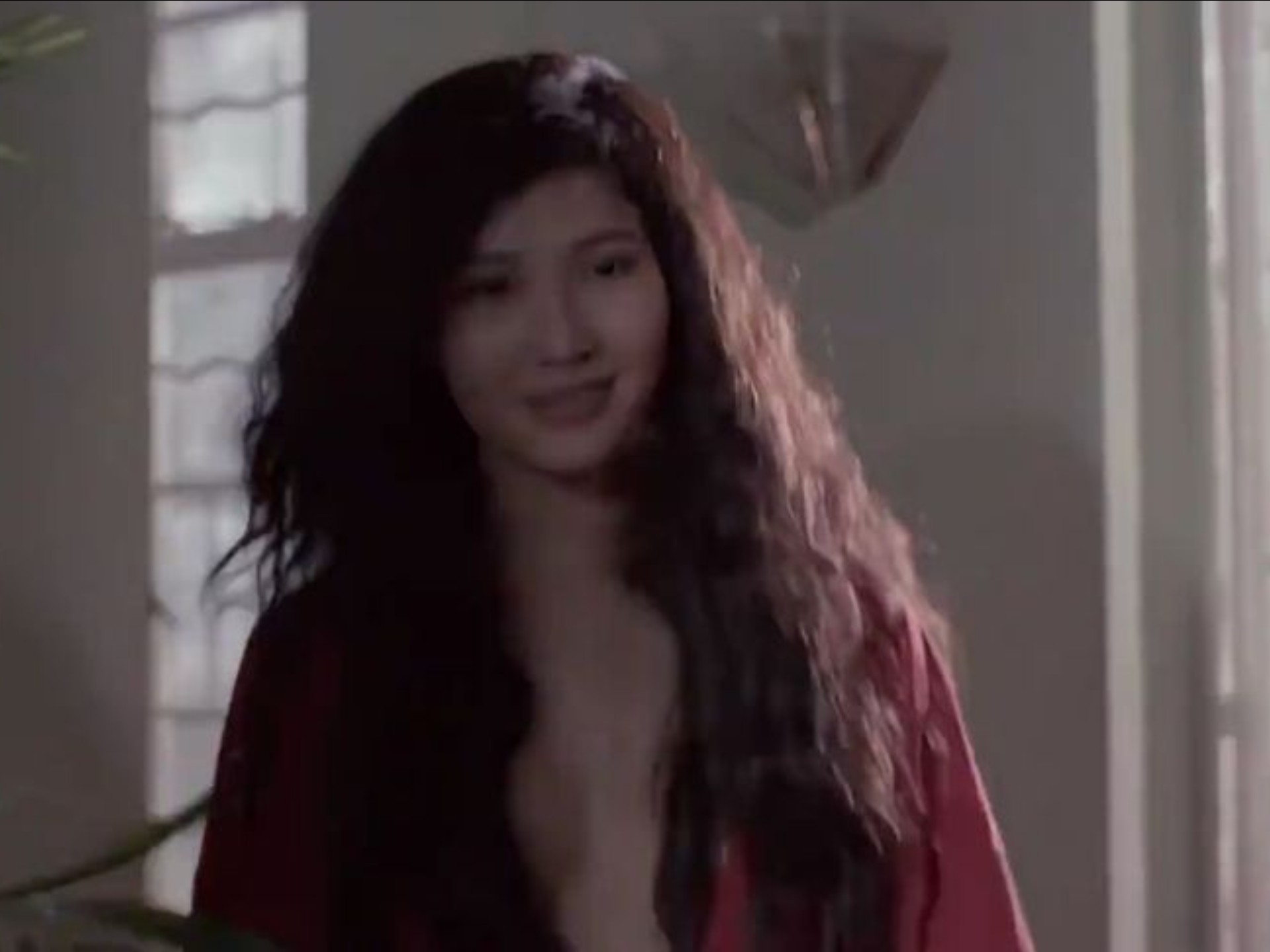 《精灵变》:香港老电影就是好看,女朋友穿衣服很大胆,建议不用扣!