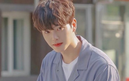 韩国男明星宋江实在太帅了