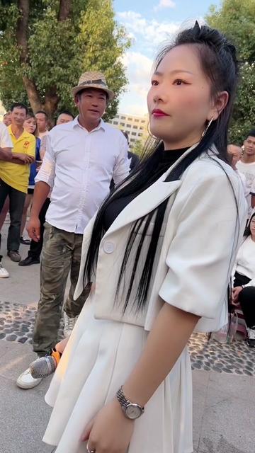 音箱都关了,还说我这里声音大…… @小西西96527(招学员)