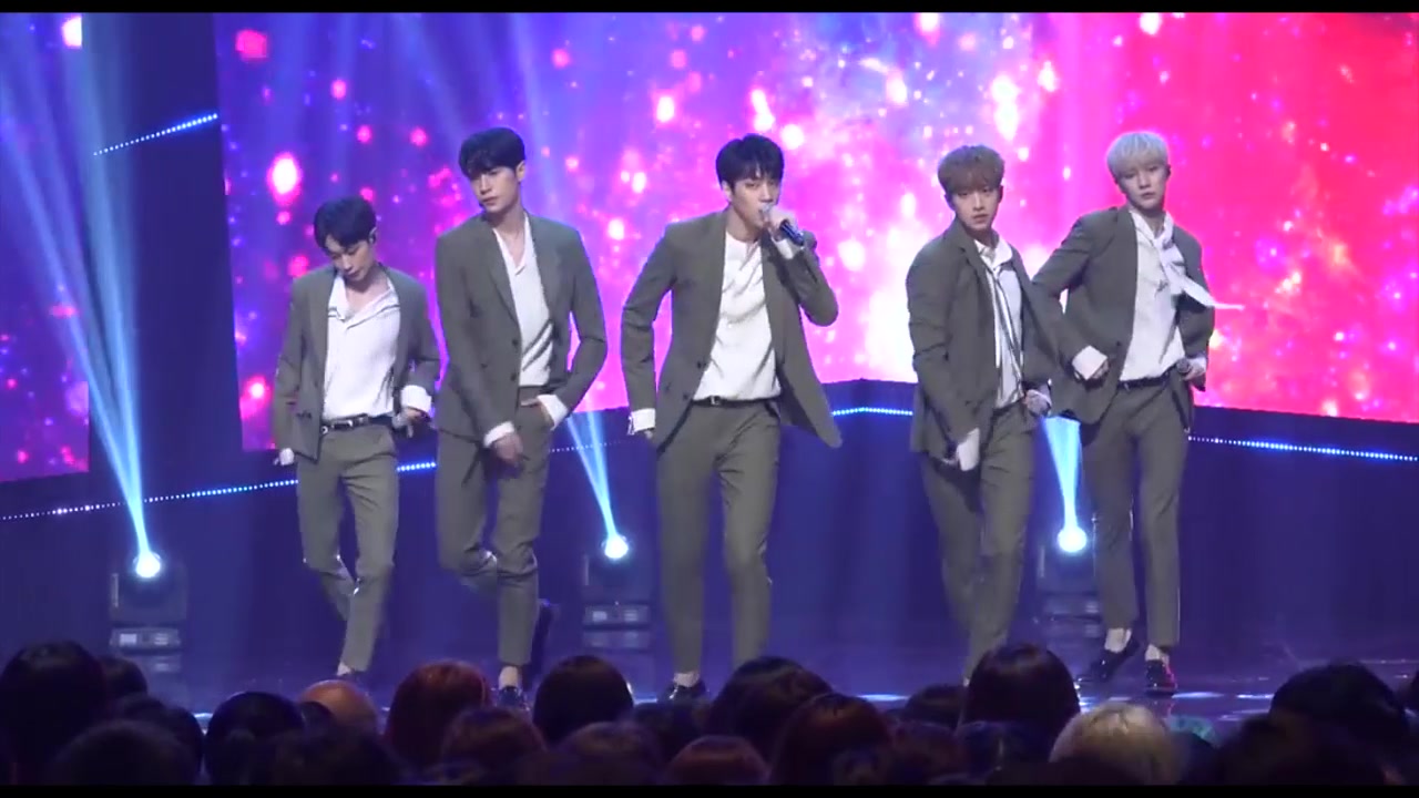 [图][KNK 直拍] KNK(平均身高185) 直拍 日月星 Sun, Moon, Star Fancam 170615