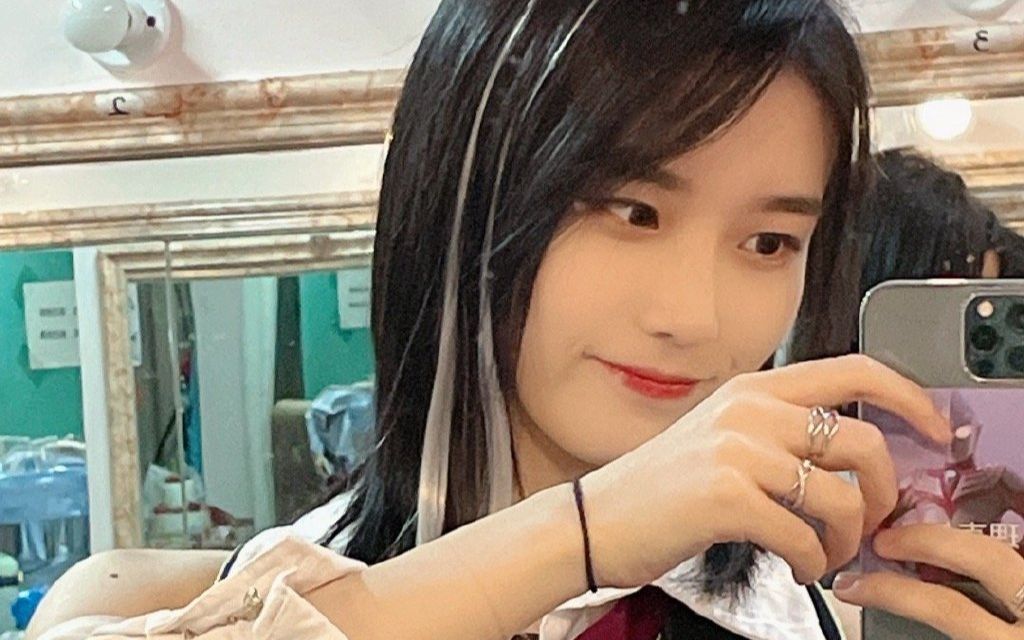 w徐 闺密 mom 蓝心羽 磕的不是cp,磕的是你们一路的欢快,陪伴与感动